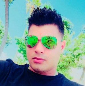 Meet your Posher, Leandro